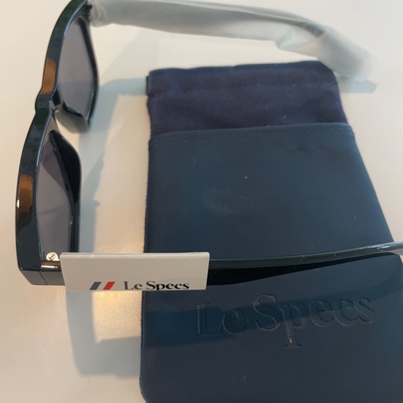 Le Specs Sunglasses - Picture 3 of 4